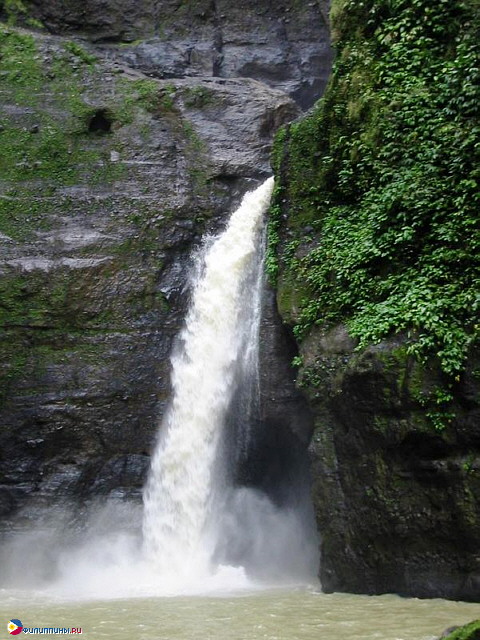 Большой водопад Пангсанхан